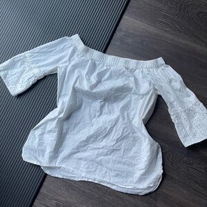 White 100% cotton maternity shirt